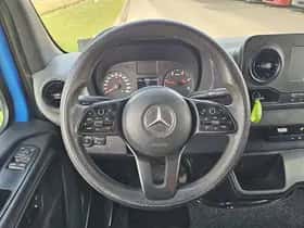 Mercedes-Benz Sprinter (2020) thumbnail 11