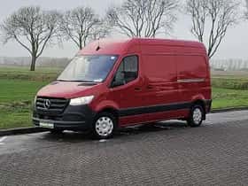 Mercedes-Benz Sprinter (2021) thumbnail 2