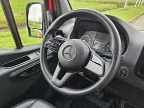 Mercedes-Benz Sprinter (2021) thumbnail 9