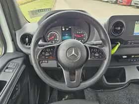 Mercedes-Benz Sprinter (2020) thumbnail 11