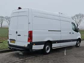 Mercedes-Benz Sprinter (2020) thumbnail 3