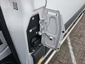 Mercedes-Benz Sprinter (2020) thumbnail 25