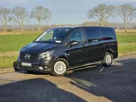 Mercedes-Benz Vito (2021) thumbnail 2