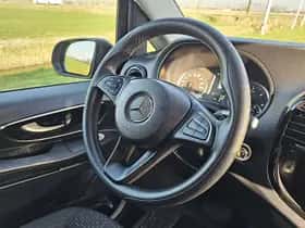 Mercedes-Benz Vito (2021) thumbnail 10