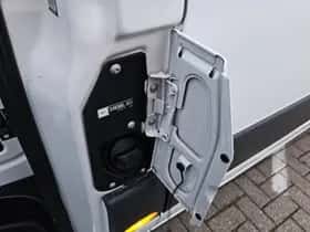 Mercedes-Benz Sprinter (2021) thumbnail 19