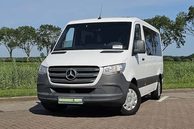 Mercedes-Benz Sprinter (2021) thumbnail 1