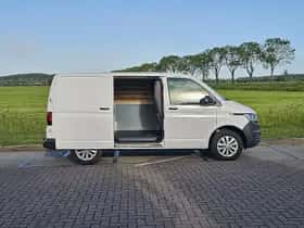 Volkswagen Transporter (2022) thumbnail 12