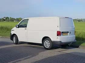 Volkswagen Transporter (2022) thumbnail 5