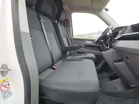 Volkswagen Transporter (2022) thumbnail 6