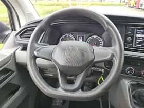 Volkswagen Transporter (2022) thumbnail 10