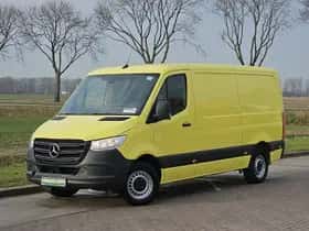 Mercedes-Benz Sprinter (2020) thumbnail 2