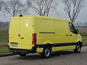 Mercedes-Benz Sprinter (2020) thumbnail 3
