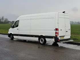 Mercedes-Benz Sprinter (2015) thumbnail 5