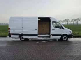 Mercedes-Benz Sprinter (2015) thumbnail 10