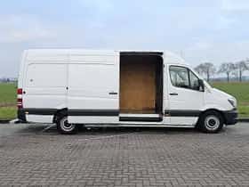 Mercedes-Benz Sprinter (2015) thumbnail 11