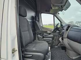 Mercedes-Benz Sprinter (2015) thumbnail 6