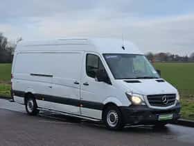 Mercedes-Benz Sprinter (2015) thumbnail 4