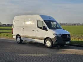 Mercedes-Benz eSprinter (2026) thumbnail 4