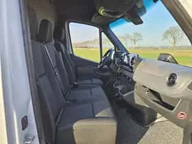Mercedes-Benz eSprinter (2026) thumbnail 6