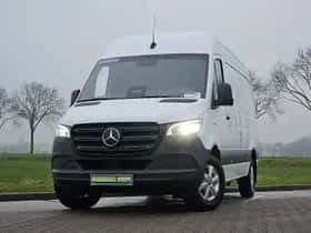 Mercedes-Benz eSprinter (2024)