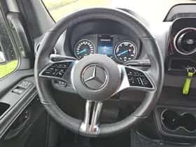 Mercedes-Benz eSprinter (2024) thumbnail 11