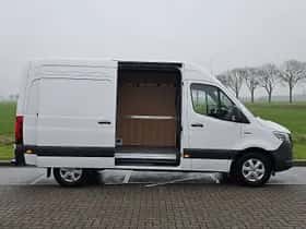 Mercedes-Benz eSprinter (2024) thumbnail 16