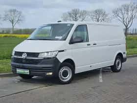 Volkswagen Transporter (2020) thumbnail 2