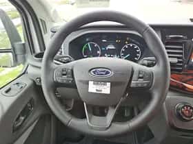 Ford E-Transit (2025) thumbnail 10