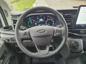 Ford E-Transit (2025) thumbnail 10