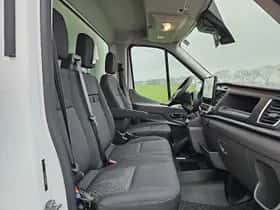 Ford E-Transit (2025) thumbnail 6