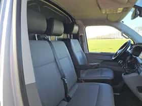 Volkswagen Transporter (2021) thumbnail 6