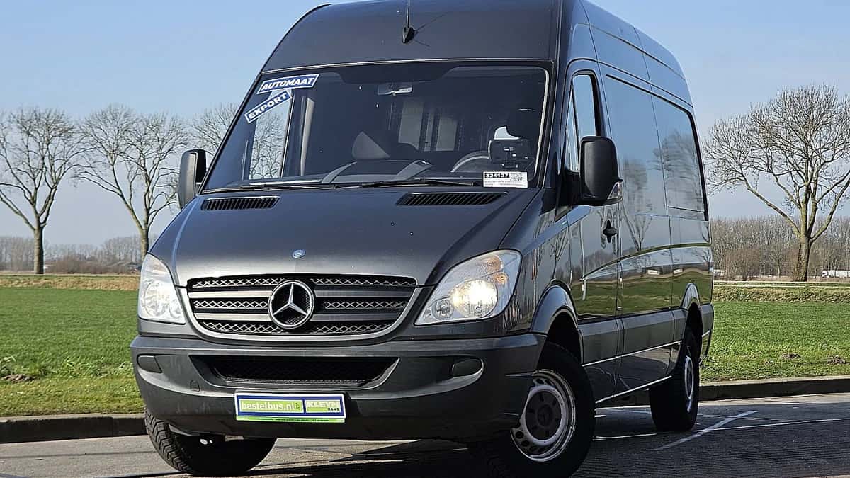 Mercedes-Benz Sprinter (2012) — foto 1