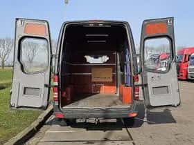 Mercedes-Benz Sprinter (2012) thumbnail 13