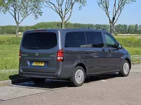 Mercedes-Benz Vito (2021) thumbnail 3