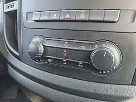 Mercedes-Benz Vito (2021) thumbnail 9