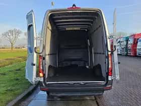 Mercedes-Benz eSprinter (2024) thumbnail 12