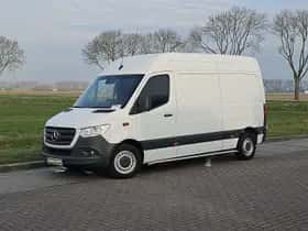 Mercedes-Benz Sprinter (2020) thumbnail 2