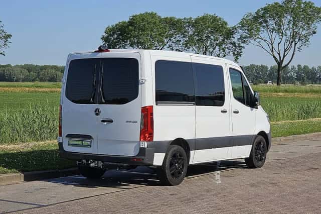 Mercedes-Benz Sprinter (2019) thumbnail 3