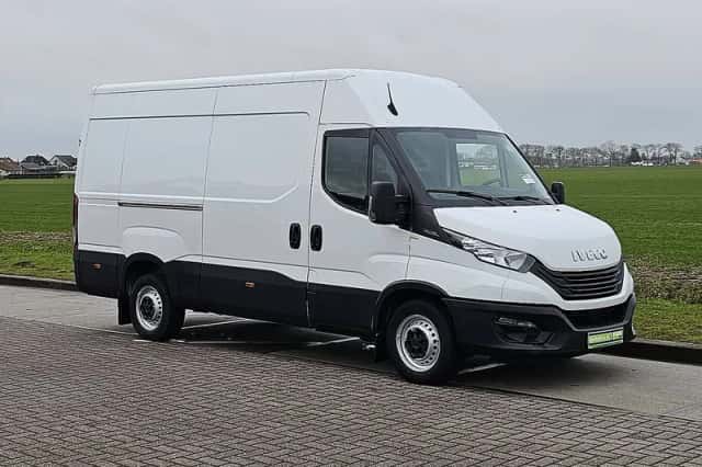 Iveco Daily (2023) thumbnail 4