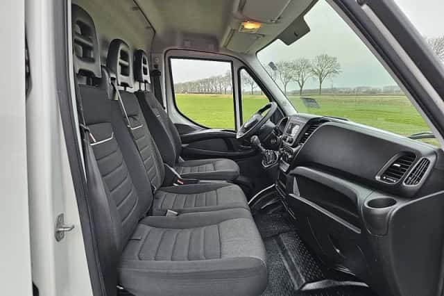 Iveco Daily (2023) thumbnail 6