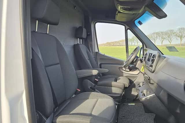 Mercedes-Benz Sprinter (2019) thumbnail 6