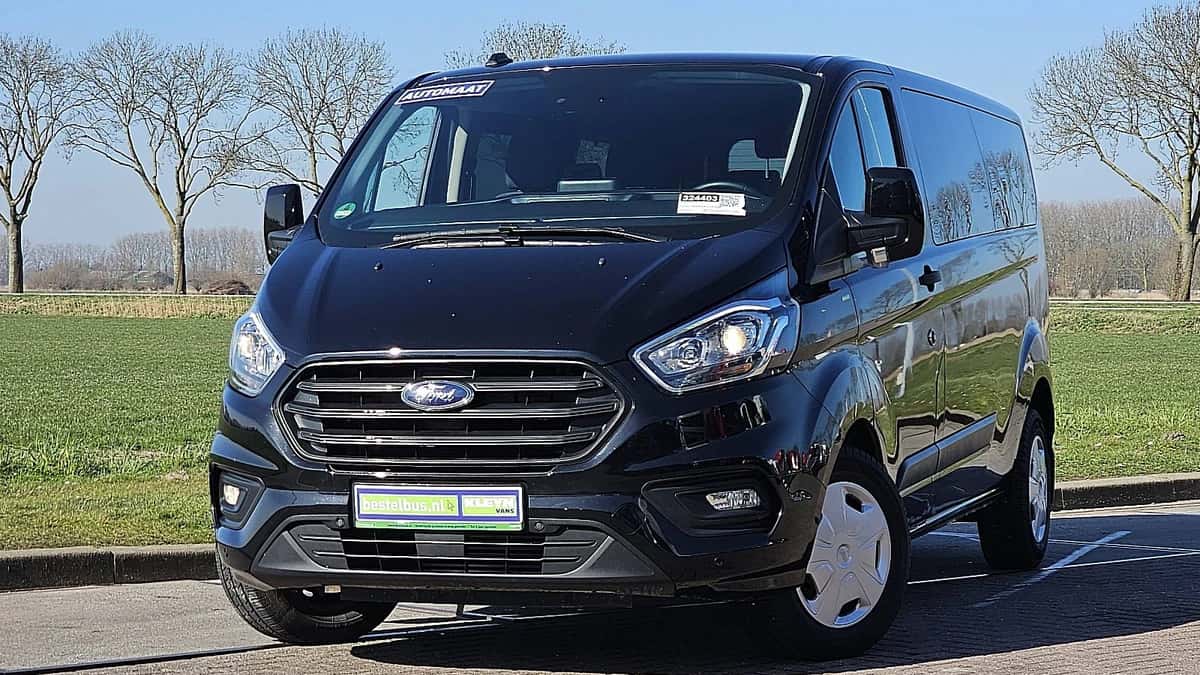 Ford Transit (2024) — foto 1