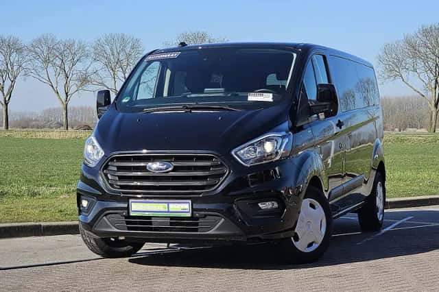 Ford Transit (2024) thumbnail 1