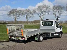 Ford Transit (2017) thumbnail 3