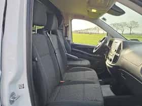 Mercedes-Benz Vito (2024) thumbnail 6