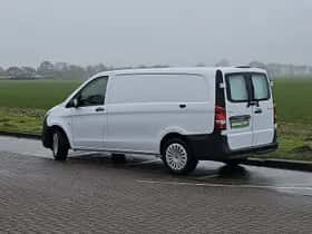 Mercedes-Benz Vito (2024) thumbnail 5