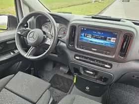 Mercedes-Benz Vito (2024) thumbnail 7