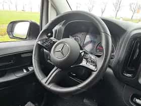 Mercedes-Benz Vito (2024) thumbnail 9