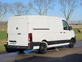 Volkswagen Crafter (2021) thumbnail 3