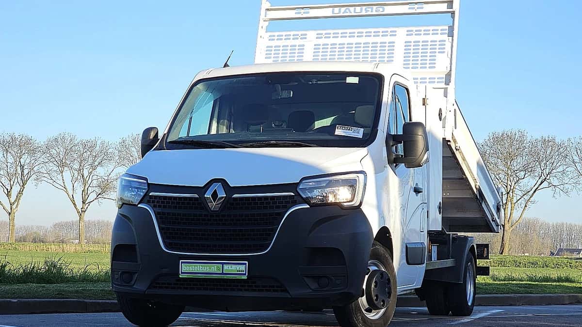 Renault Master (2023) — foto 1